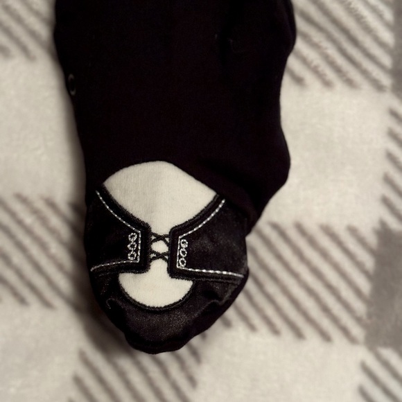 NWT- The Children’s Place Infant Tuxedo Onesie 3-6 mths - Picture 5 of 6